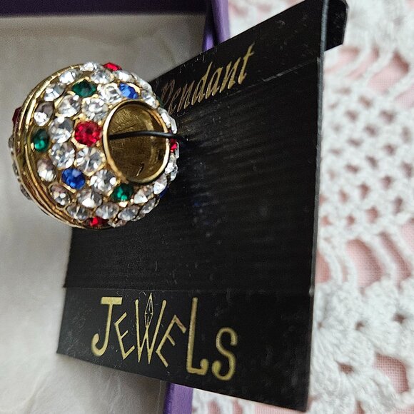 Multi- colored Slide Pendant for Necklace - Picture 3 of 5